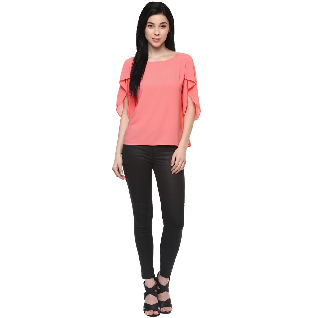 Stylish Top with Petal Opening