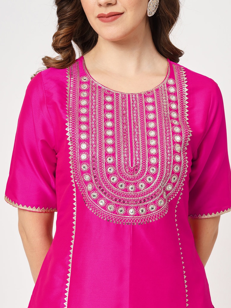 Festive U-Neck Embroidered Kurta