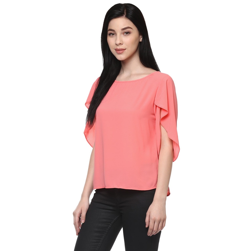 Stylish Top with Petal Opening