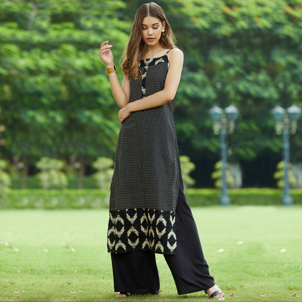 Sleeveless Black Printed Long Kurta