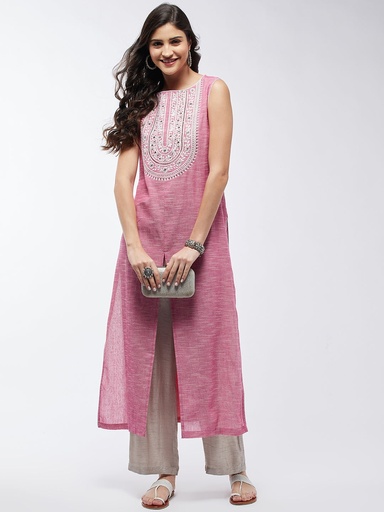 Chambray Sleeveless Embroidered Kurta